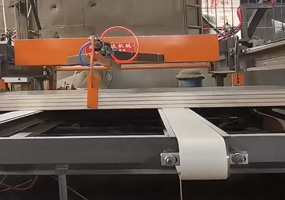 48尺自動鋸邊機(jī)